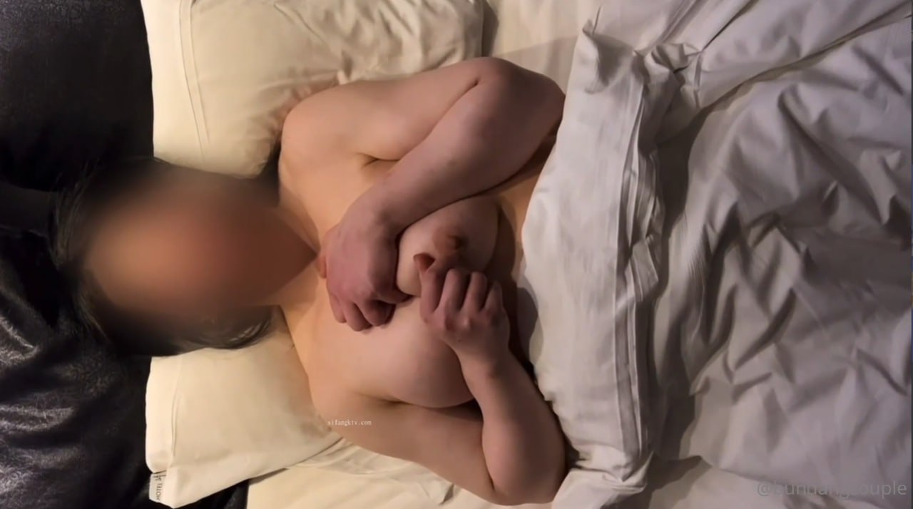 医疗保健操清纯眼镜大奶后骑乘位，完整版看间介